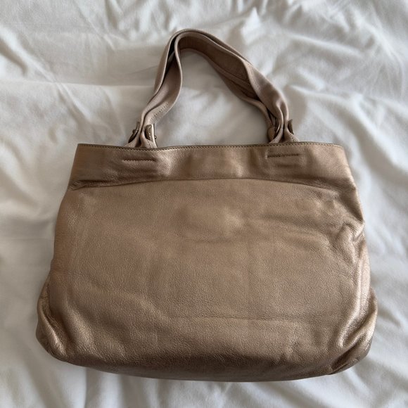 Salvatore Ferragamo Metallic Bronze Leather Miss Vara Bow Tote - Picture 2 of 10